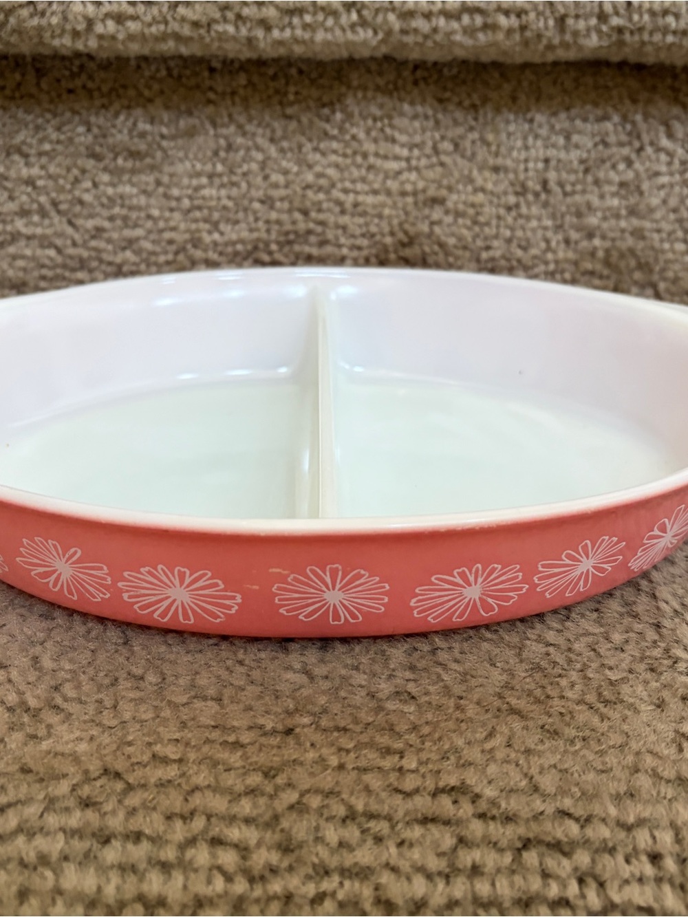 Pyrex Pink Daisy Divided Serving Dish Excellent vintage condition